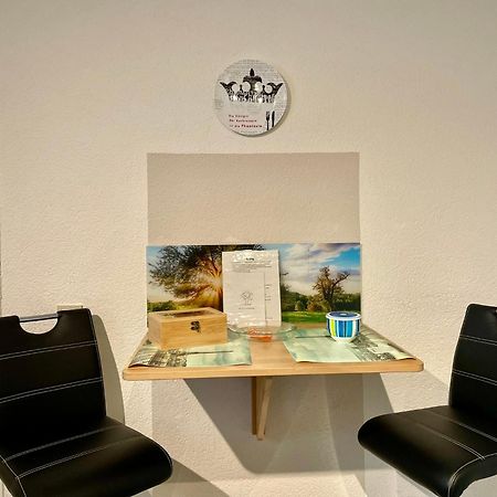 Kleine Auszeit Ferienwohnung Nahe Bosenbergklinik Mit Parkplatz, Haustiere Willkommen Sankt Wendel Exterior photo